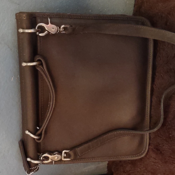 Coach Purse Vintage. Grey 10×9inch - Picture 2 of 3